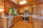 Eagles Ridge - Fully Equipped Kitchen